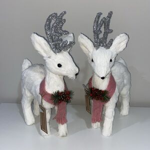 Fluffy Faux Fur Christmas Holiday Cupcakes Cashmere Pair 2 White Reindeers Decor